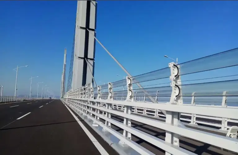 PC Endurance Panel Wind Barriers: The Invisible Guardian of the Hong Kong-Zhuhai-Macau Bridge